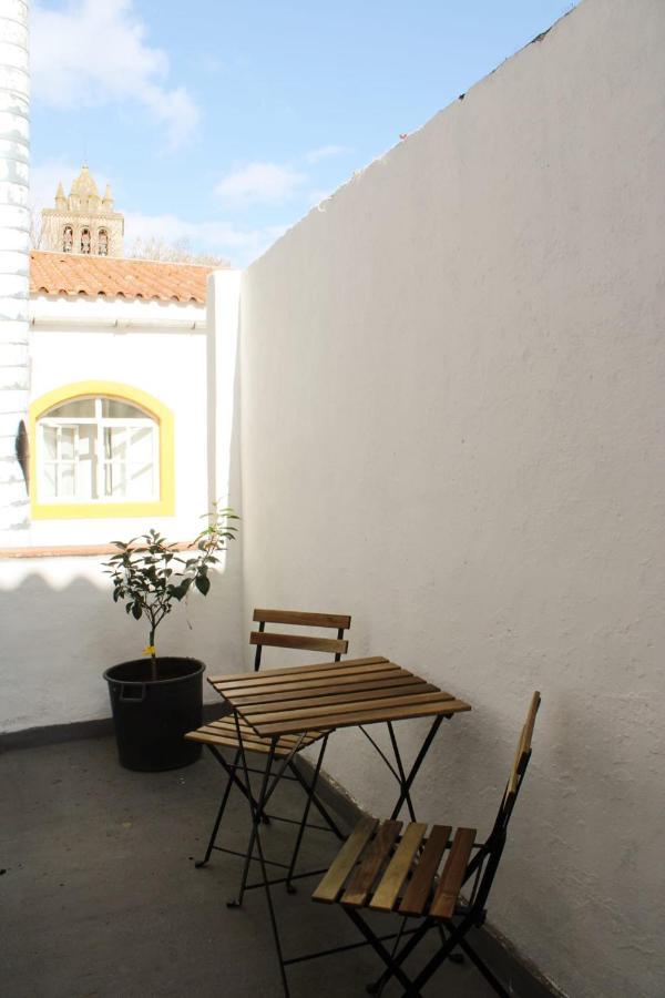 Appartement Mont' Sobro House à Évora Extérieur photo